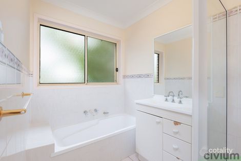 Property photo of 19 Dettmann Close Isaacs ACT 2607