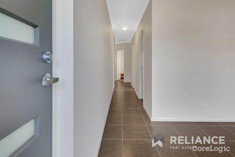 Property photo of 3 Grindall Way Point Cook VIC 3030