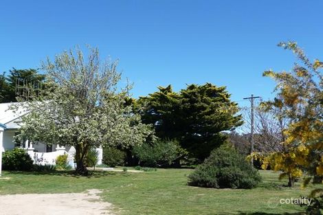 Property photo of 1 Bishop Street Binda NSW 2583