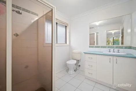 Property photo of 95 Thames Boulevard Werribee VIC 3030