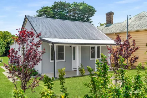 Property photo of 7 Throsby Street Moss Vale NSW 2577