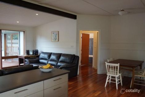 Property photo of 4 The Foredeck Manyana NSW 2539