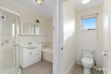 Property photo of 14 Bradford Street West Rockhampton QLD 4700