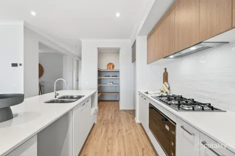 Property photo of 49 Victoria Parade Hindmarsh Island SA 5214