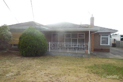 Property photo of 16 Moffat Street Avondale Heights VIC 3034