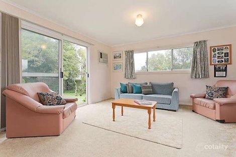 Property photo of 4 Wolai Avenue Bentleigh East VIC 3165