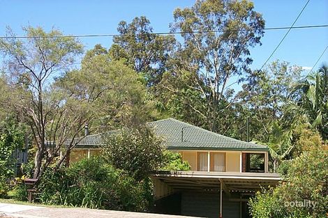 143 Burbong St, Chapel Hill, QLD 4069