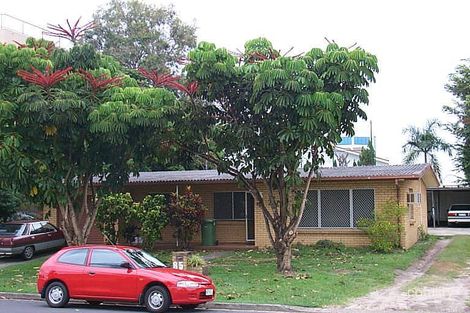 85 Upton St, Bundall, QLD 4217