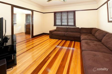 Property photo of 331 Riding Road Balmoral QLD 4171
