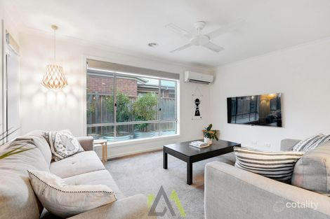 Property photo of 21 Tamara Circuit Langwarrin VIC 3910