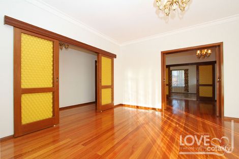 Property photo of 213 Victoria Drive Thomastown VIC 3074