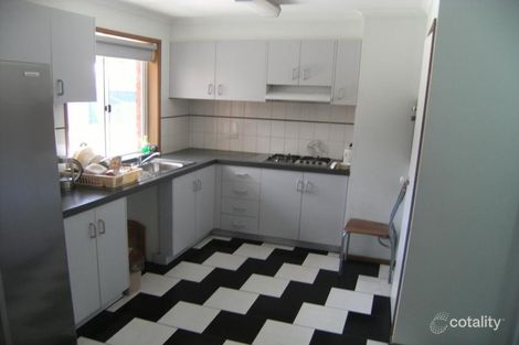 Property photo of 12 Isaac Edey Place Hampton Park VIC 3976