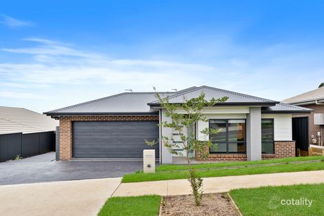 87 Cross St, Tahmoor, NSW 2573