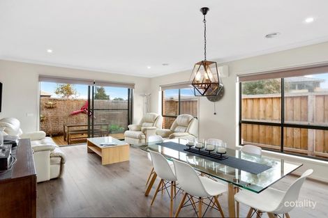 Property photo of 2 Recoil Drive Doreen VIC 3754