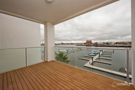 Property photo of 14 Tarni Court New Port SA 5015