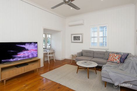 Property photo of 27 Livingstone Street Yeerongpilly QLD 4105
