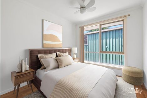 Property photo of 1 Fowler Street Hoppers Crossing VIC 3029