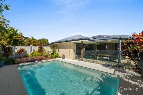 10 Wheeler Cres, Caloundra West, QLD 4551