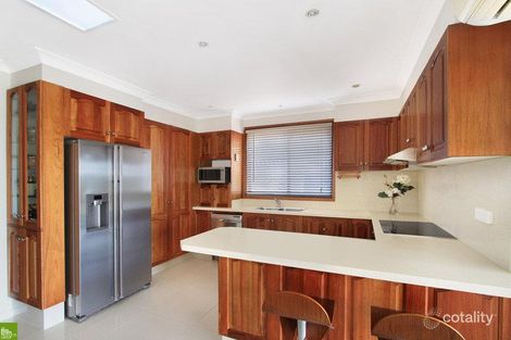 Property photo of 71 Beatus Street Unanderra NSW 2526