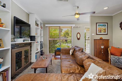 Property photo of 16 Shakespeare Avenue Mooroolbark VIC 3138