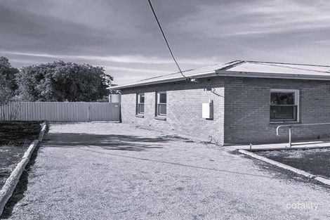 Property photo of 39 Coral Street Loxton SA 5333