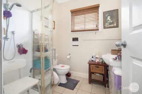 Property photo of 32 Chamberlain Street Eureka VIC 3350