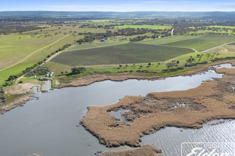 137 Taverner Rd, Currency Creek, SA 5214