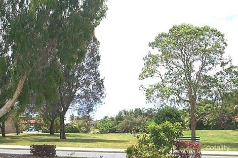 214 Sunshine Bvd, Mermaid Waters, QLD 4218