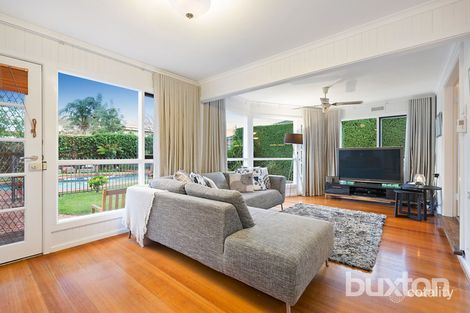 Property photo of 17 Windsor Avenue Bentleigh VIC 3204