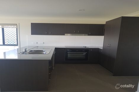 Property photo of 2/17 Gooloowan Circuit Brassall QLD 4305