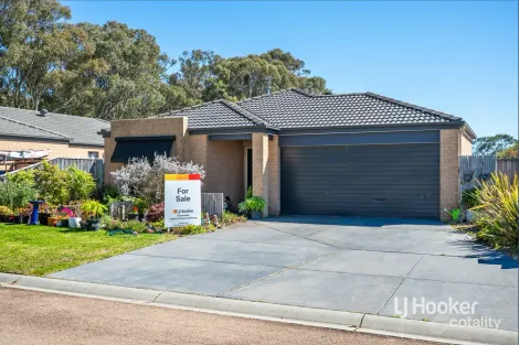 10 Jim Way, Paynesville, VIC 3880