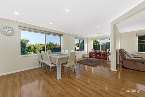Property photo of 10 Rogers Close Burnside VIC 3023