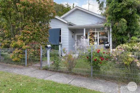 Property photo of 32 Chamberlain Street Eureka VIC 3350