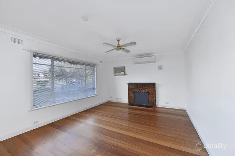 Property photo of 11 Oliver Court Fawkner VIC 3060