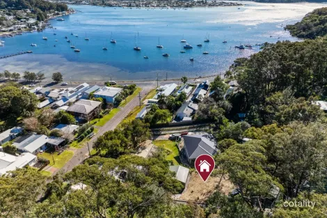 Property photo of 10A Como Parade Pretty Beach NSW 2257