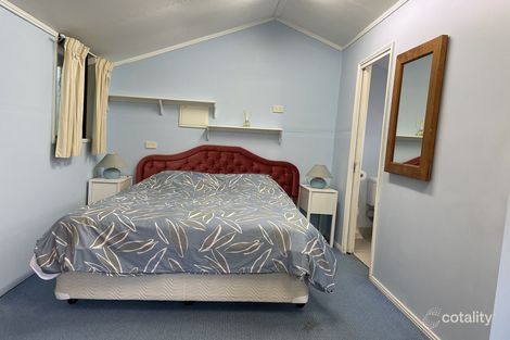 Property photo of 15 Russell Crescent Westleigh NSW 2120