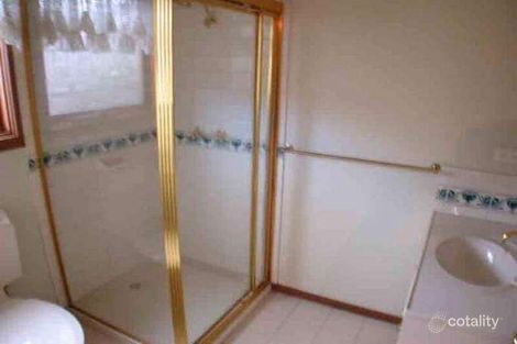 Property photo of 2 Dalray Court Cranbourne VIC 3977