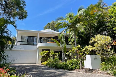 Property photo of 37 Nairana Rest Noosa Heads QLD 4567