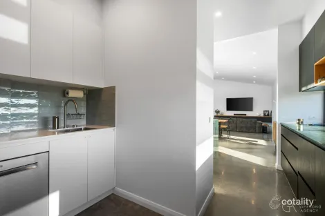 Property photo of 18 Archibald Drive Shelford VIC 3329