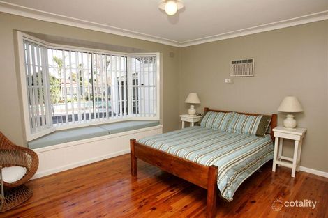 Property photo of 4 Selwyn Close Pennant Hills NSW 2120