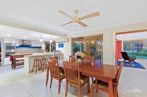 Property photo of 24 Foreshore Close Elanora QLD 4221