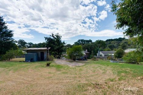 Property photo of 52 Henry Street Eltham VIC 3095
