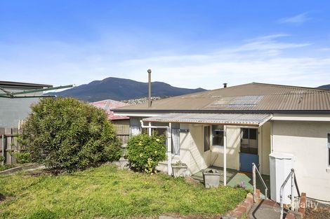 Property photo of 17 Wattle Avenue Lutana TAS 7009