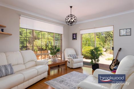 Property photo of 35 Old York Road Greenmount WA 6056