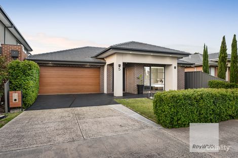 Property photo of 5 Drinkwater Place Greenvale VIC 3059