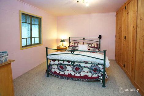 Property photo of 102 Oquinn Street Nudgee Beach QLD 4014