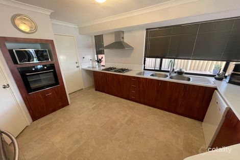 Property photo of 17 Walingale Drive Australind WA 6233