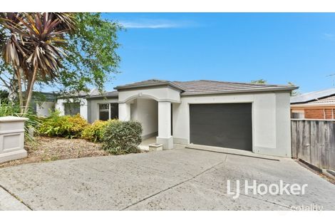 20 Kimberley Gr, Pakenham, VIC 3810