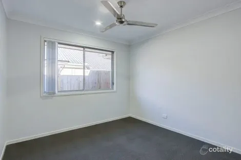 Property photo of 14 Leabrook Place Pimpama QLD 4209