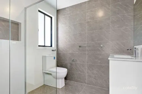 Property photo of 18 Lyte Place Prospect NSW 2148